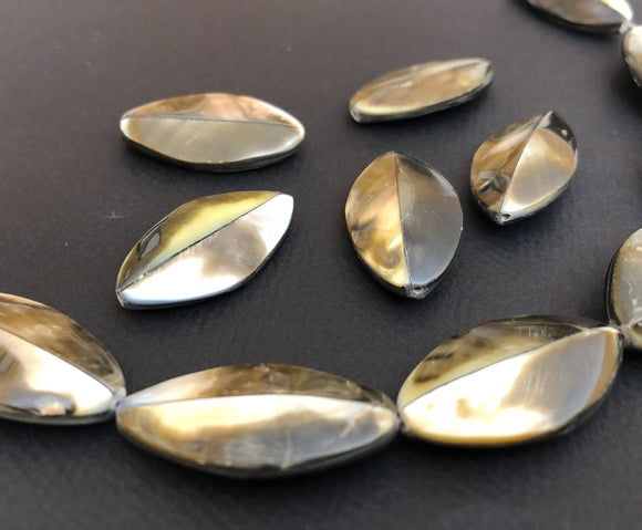Blacklip Shell Oval Beads-5pc