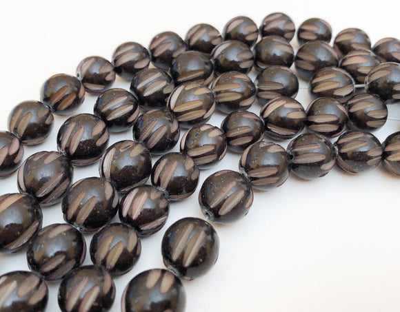 10/11mm Carved Nut Beads Buri Round Black 16