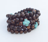 Unisex horn stretch bracelet with turquoise