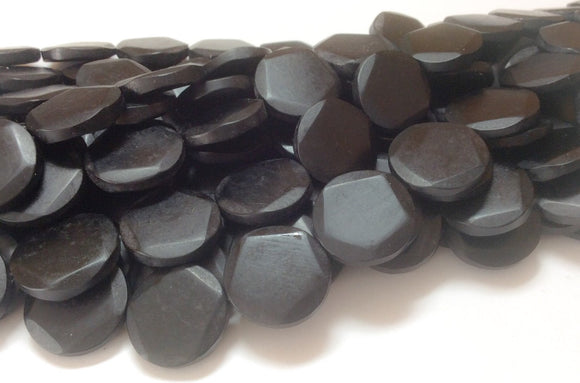 Black horn beads 20mm faceted coin 16
