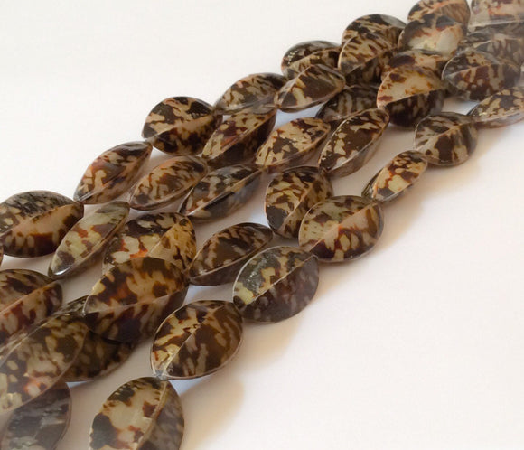 Shell beads, natural shell beads, limpet shell beads 4-sided 16