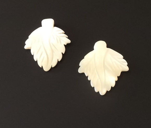 2 Shell Leaves, Mother of pearl leaves, white shell leaves, leaf pendants