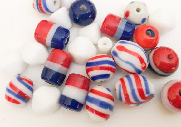Destash glass beads patriotic 24pc