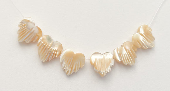 Natural Mother of Pearl Beads, Natural Shell Beads, Mother of Pearl Shells Flat Carved Leaves 5pc